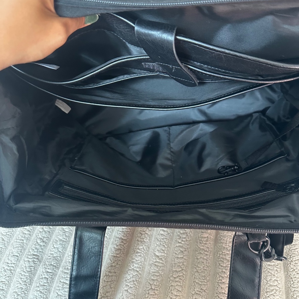 BEIS The Convertible Mini-Weekender in Black - Picture 6 of 12